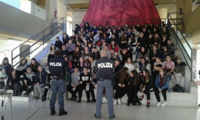 lezione di sicurezza contro i botti